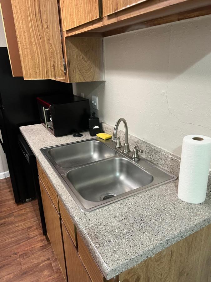 Lovely 1-Bedroom Townhome With Nice Amenities 휴스턴 외부 사진